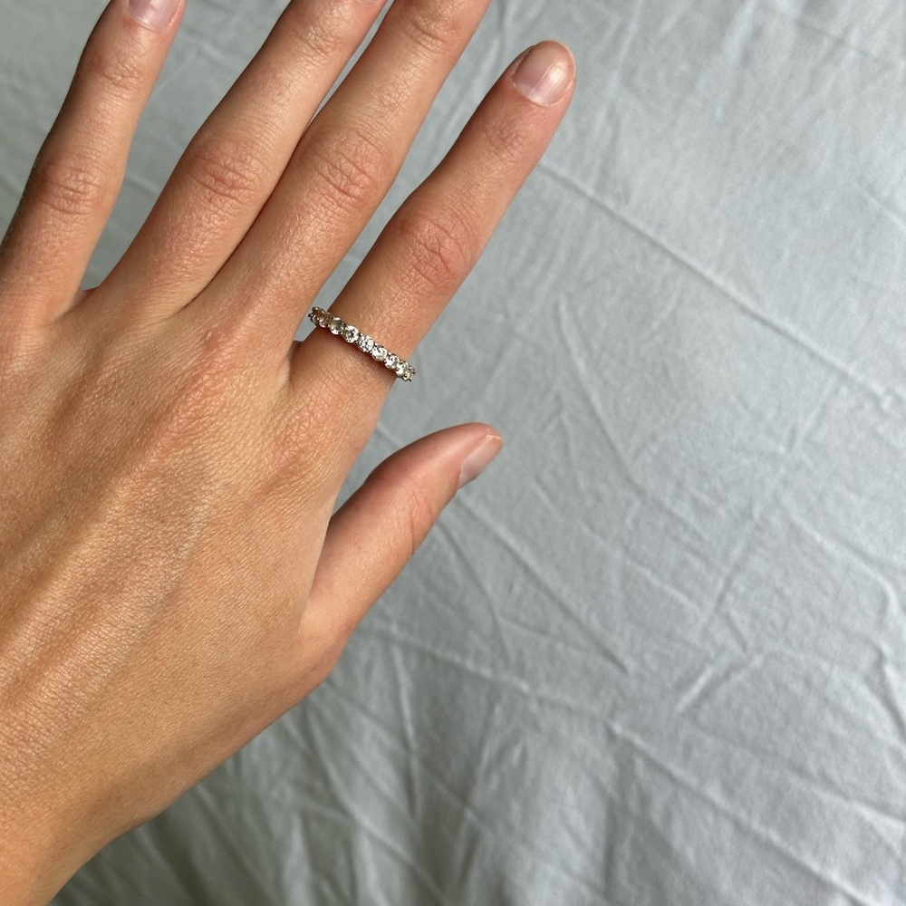 size 7 ring - Picture 2 of 3